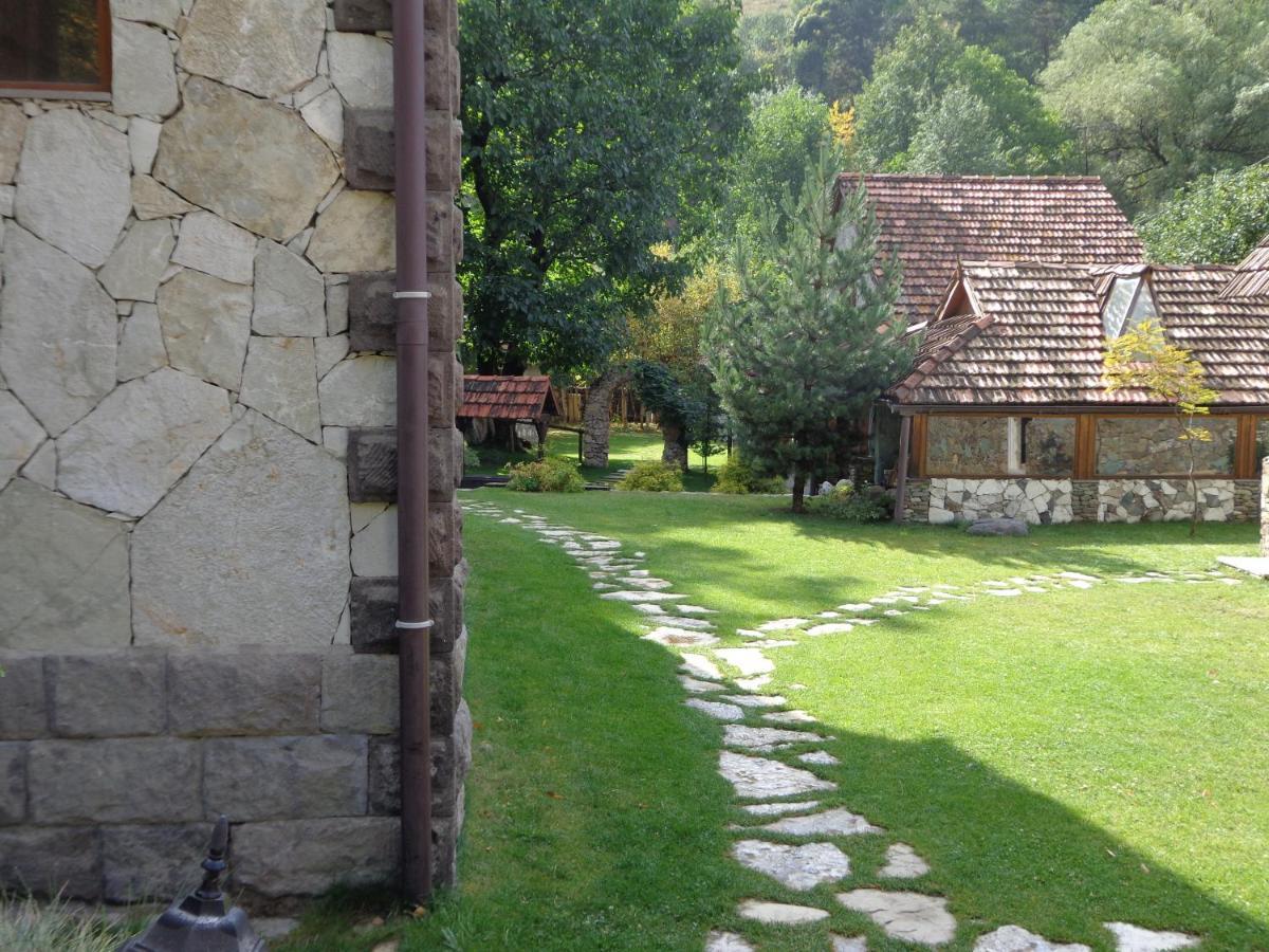 Eco Garden Bed & Breakfast Dilijan Exterior photo