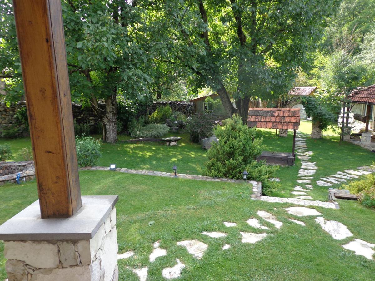 Eco Garden Bed & Breakfast Dilijan Exterior photo