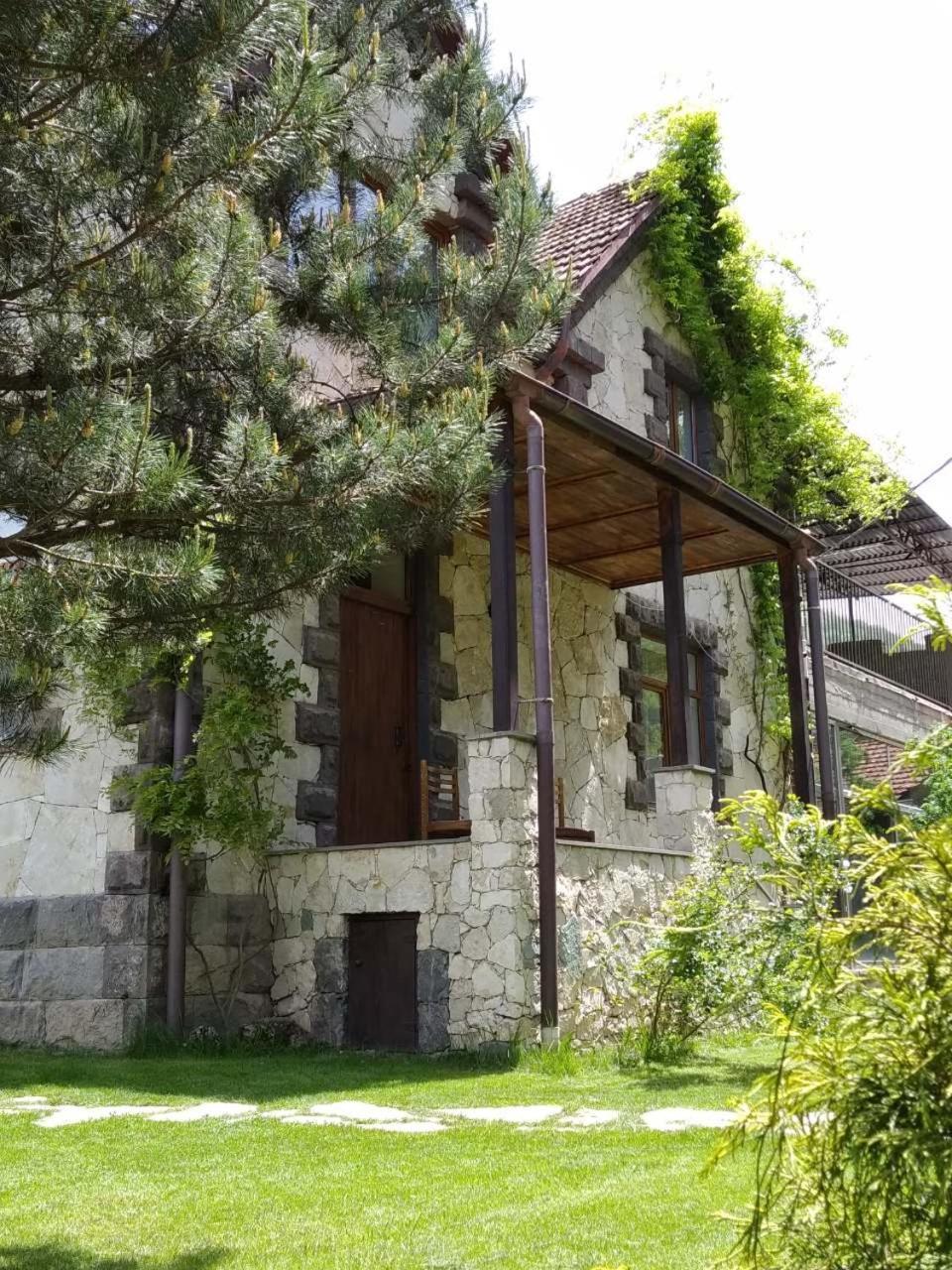 Eco Garden Bed & Breakfast Dilijan Exterior photo