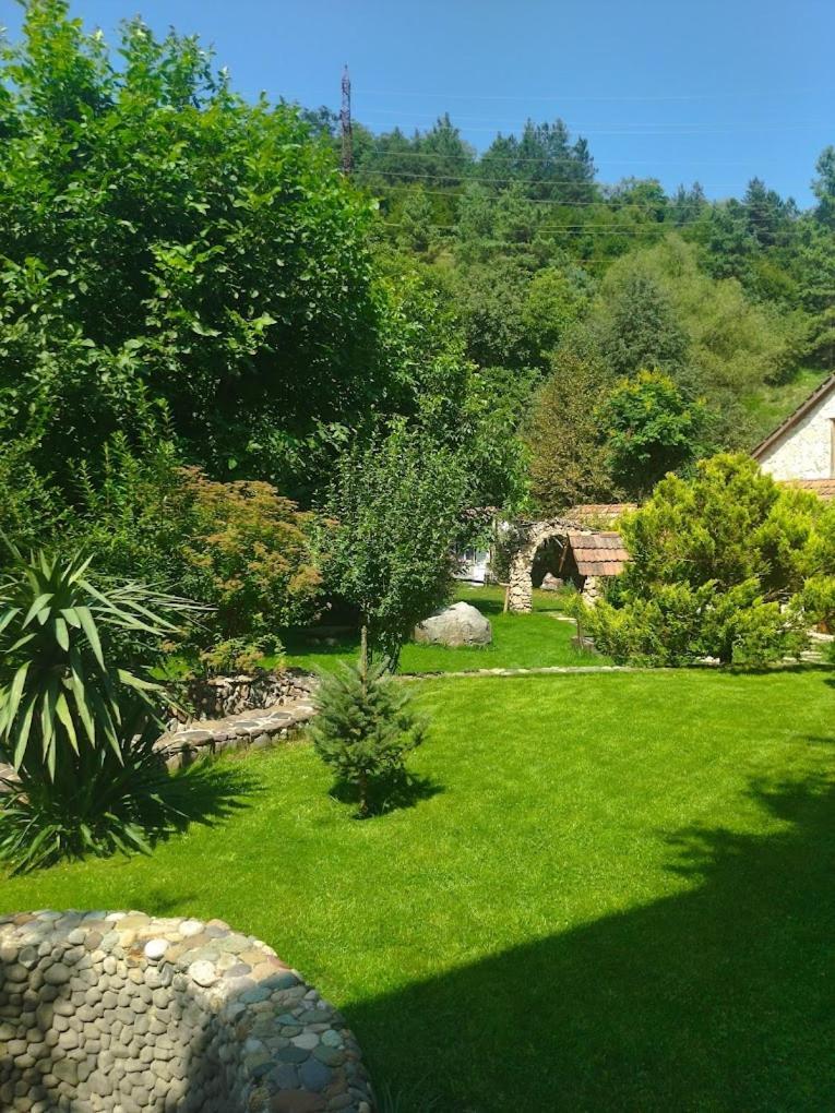 Eco Garden Bed & Breakfast Dilijan Exterior photo